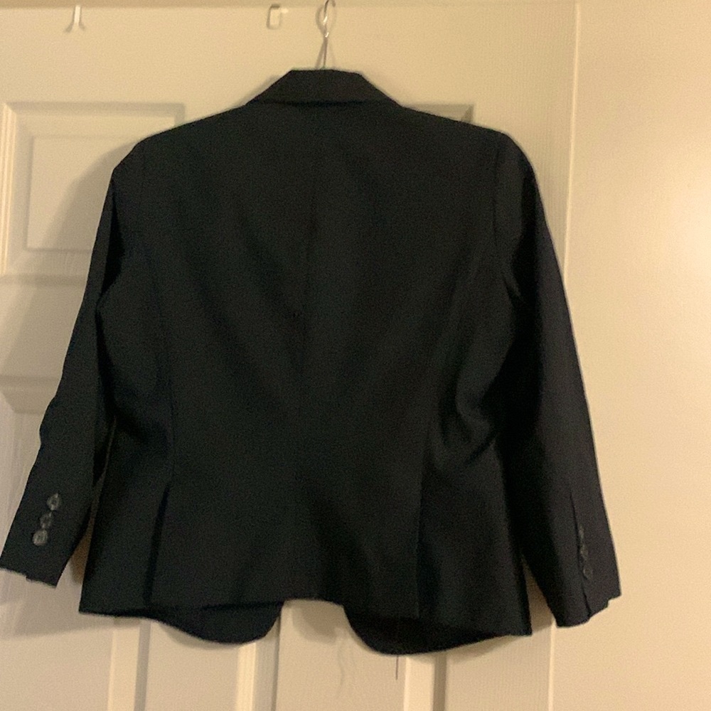 Jacket - Picture 2 of 6